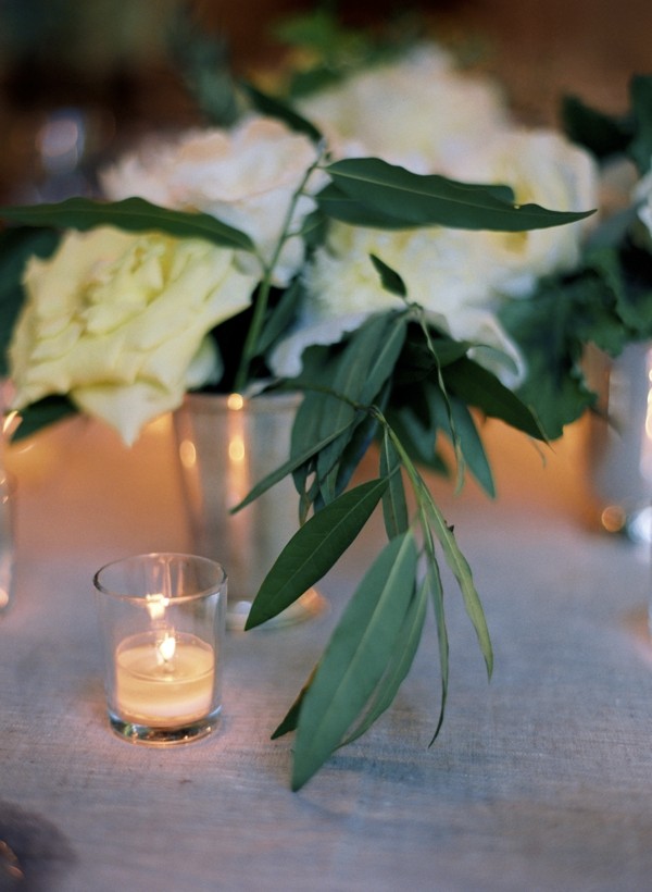 elegant-green-and-white-garden-wedding