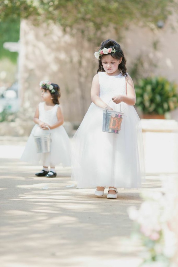 farm-boy-loves-city-girl-wedding