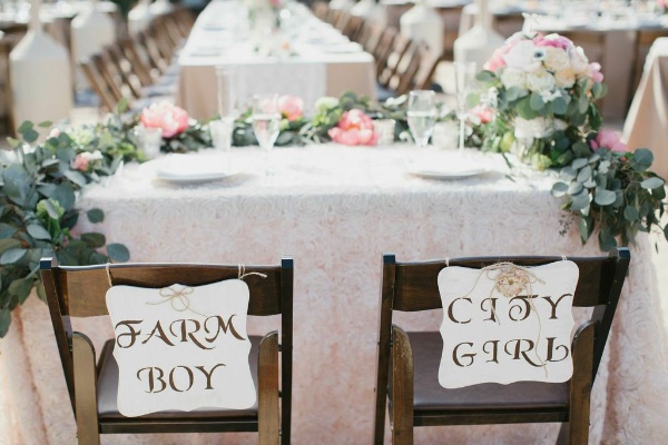 farm-boy-loves-city-girl-wedding