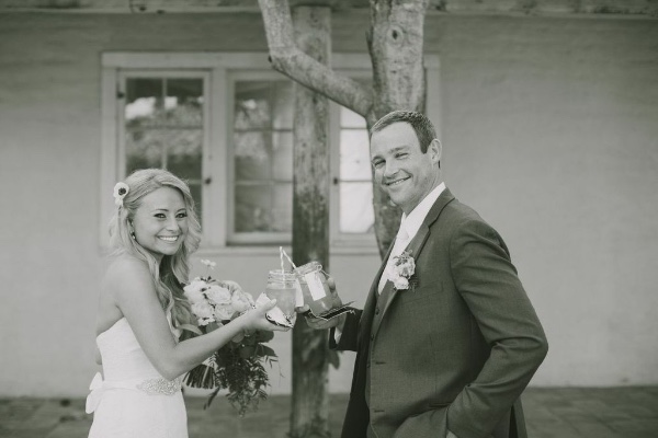 farm-boy-loves-city-girl-wedding