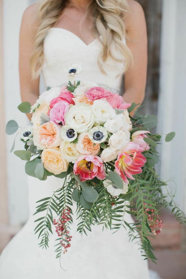 farm-boy-loves-city-girl-wedding