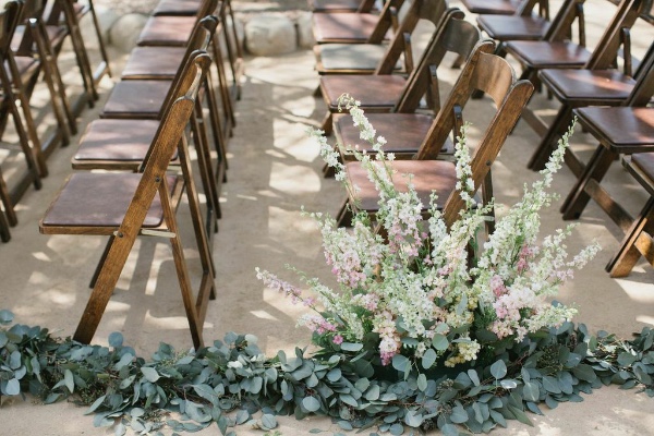 farm-boy-loves-city-girl-wedding