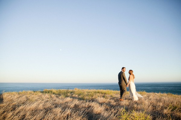 golden-hour-beachside-wedding