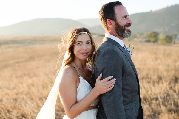 golden-hour-beachside-wedding