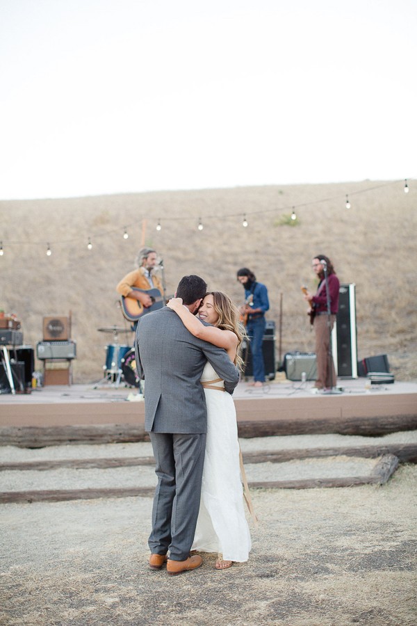 golden-hour-beachside-wedding