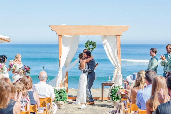 golden-hour-beachside-wedding