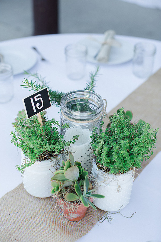 plant centrpieces and table numbers