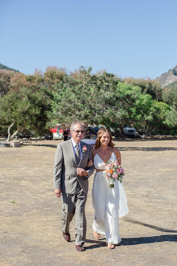 golden-hour-beachside-wedding