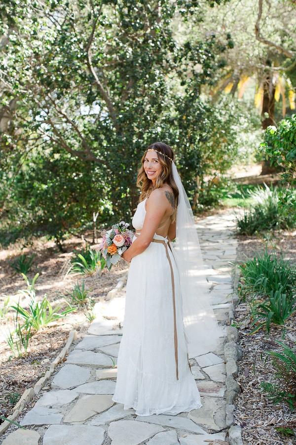 golden-hour-beachside-wedding