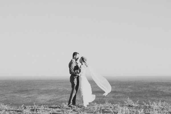 golden-hour-beachside-wedding