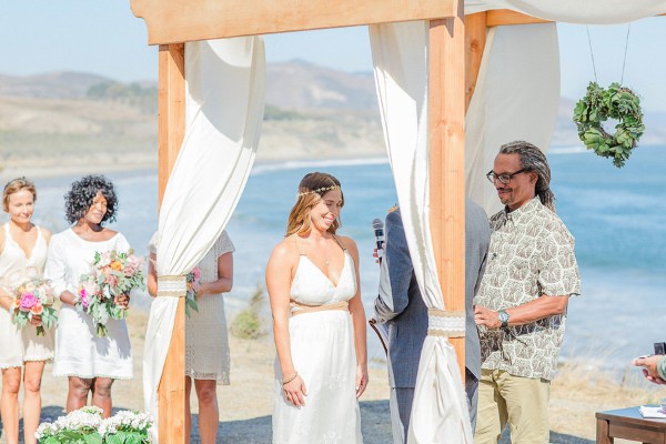 golden-hour-beachside-wedding
