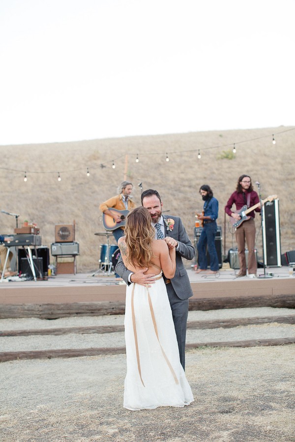 golden-hour-beachside-wedding