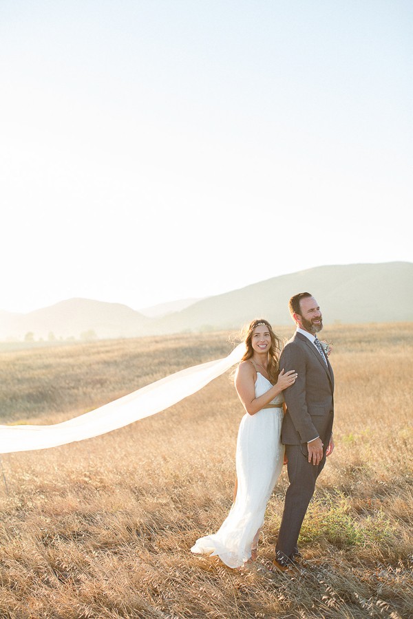 golden-hour-beachside-wedding