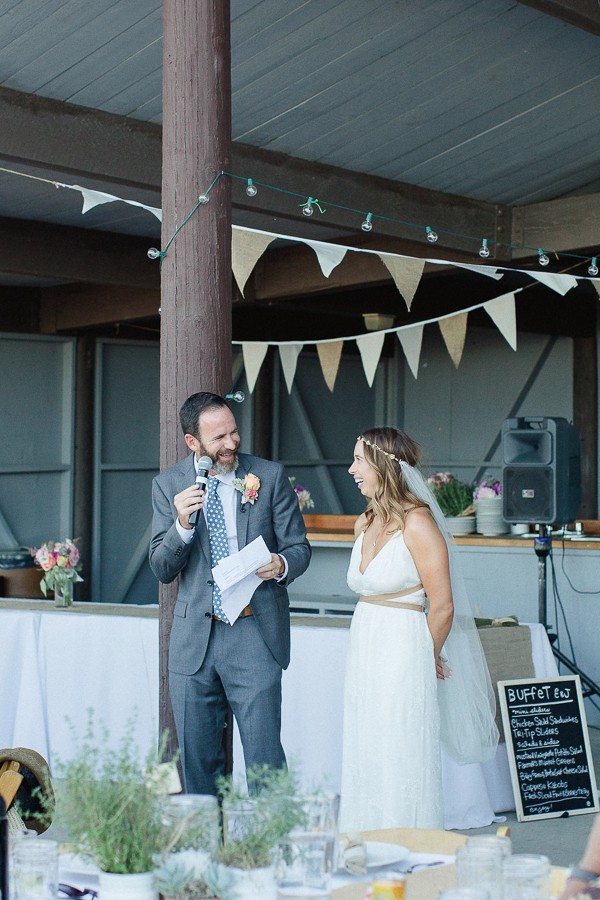 golden-hour-beachside-wedding