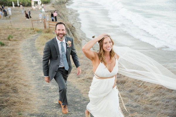 golden-hour-beachside-wedding