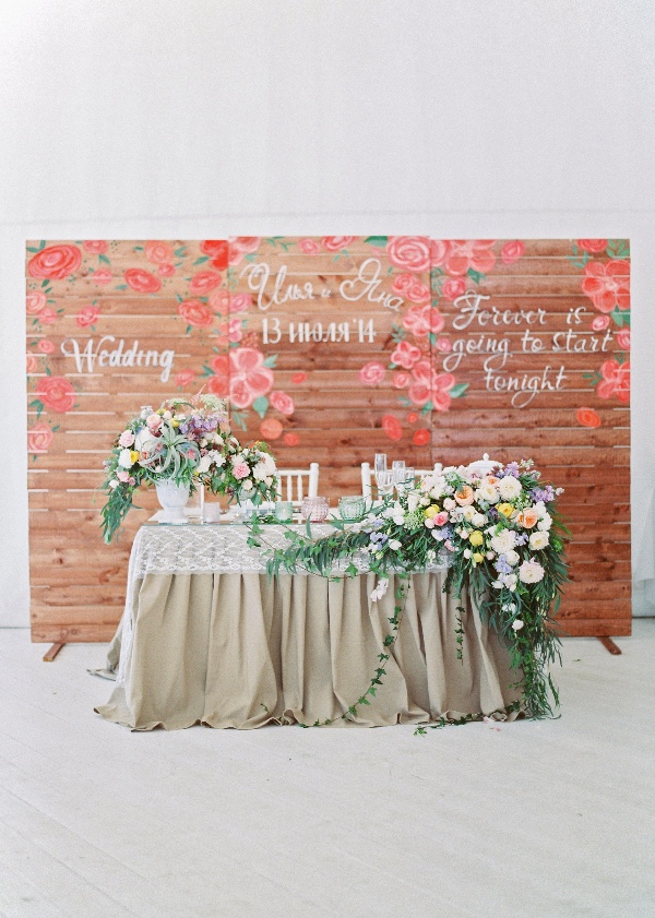 modern-vintage-wedding-on-the-beach