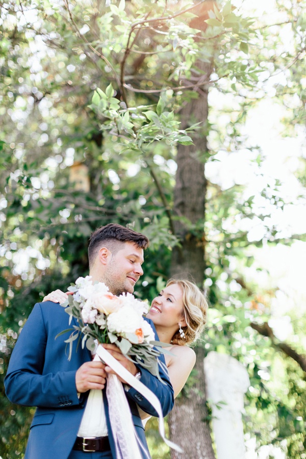 modern-vintage-wedding-on-the-beach