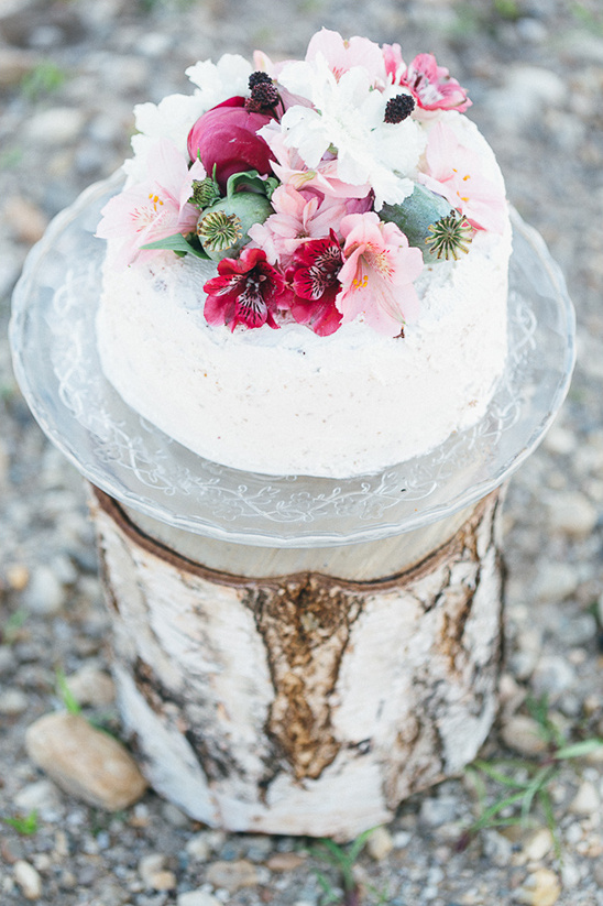 pink flower topped cake