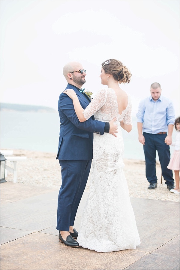 nautical-wedding-at-navy-beach