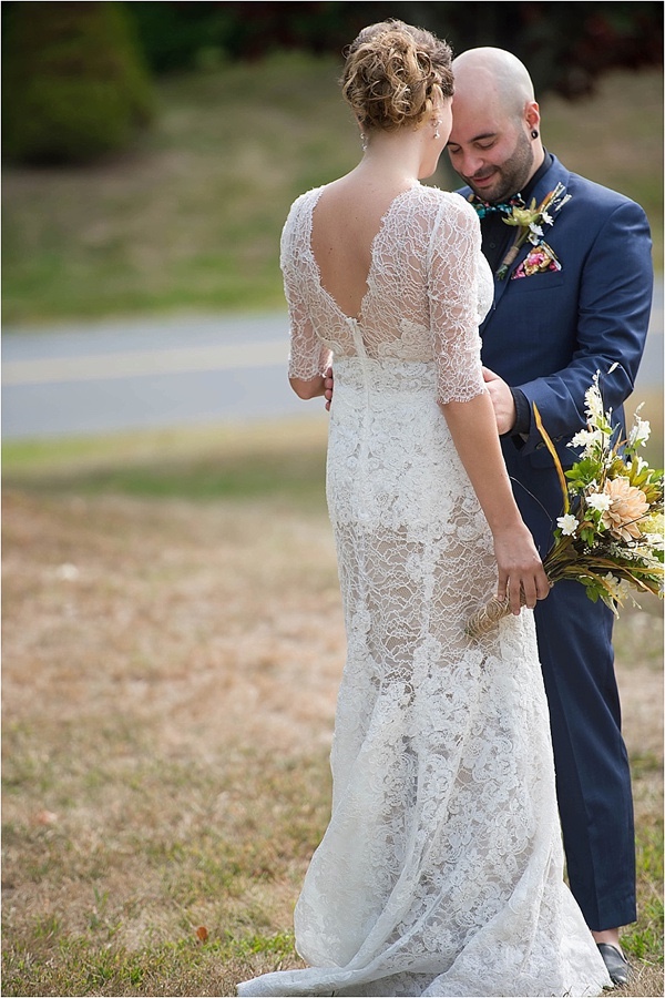 nautical-wedding-at-navy-beach