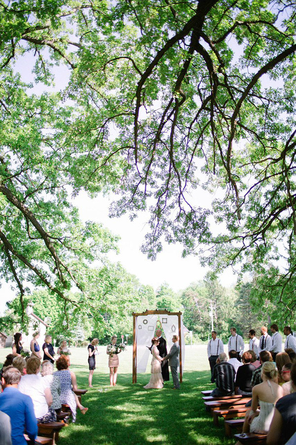 no-ordinary-outdoor-wedding