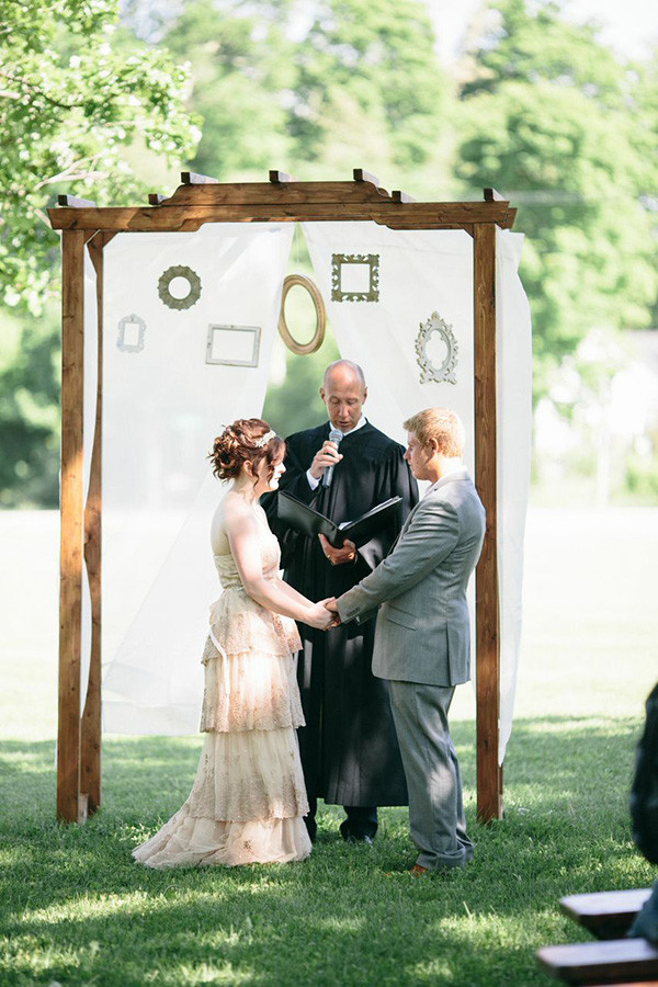 no-ordinary-outdoor-wedding