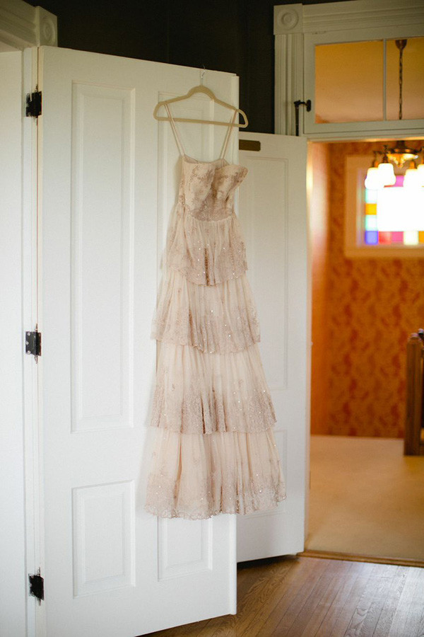 no-ordinary-outdoor-wedding