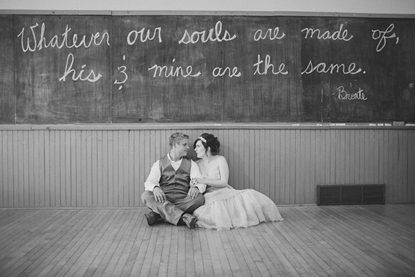 no-ordinary-outdoor-wedding