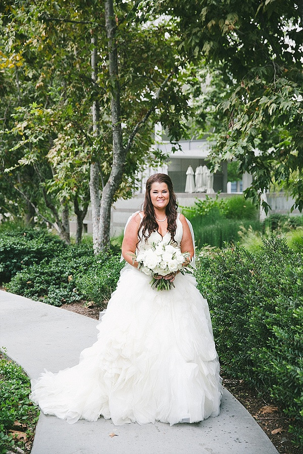 perfect-and-pretty-neutral-wedding