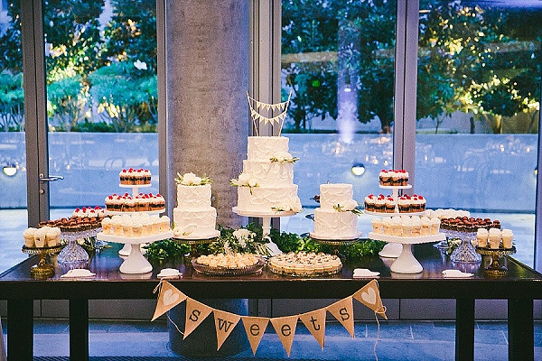 perfect-and-pretty-neutral-wedding