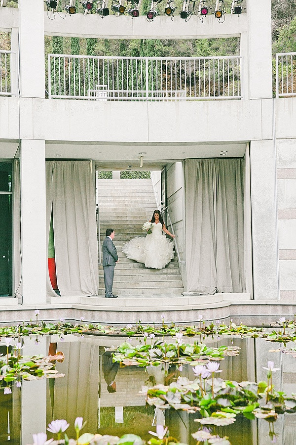 perfect-and-pretty-neutral-wedding