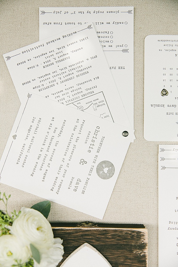 perfect-and-pretty-neutral-wedding