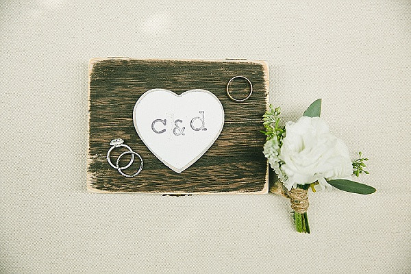 perfect-and-pretty-neutral-wedding