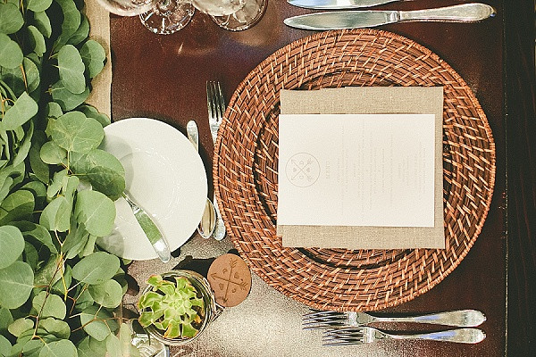 perfect-and-pretty-neutral-wedding
