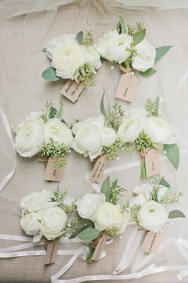 perfect-and-pretty-neutral-wedding