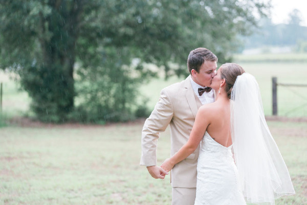 pink-and-gold-rustic-romance-wedding