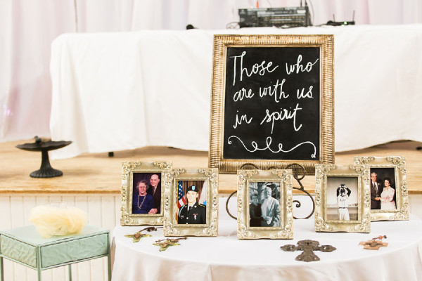 pink-and-gold-rustic-romance-wedding