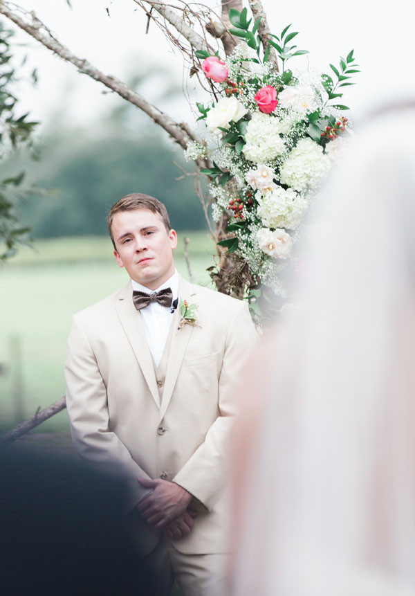 pink-and-gold-rustic-romance-wedding