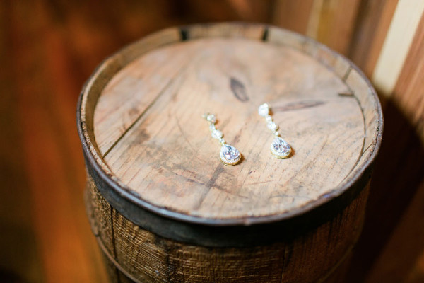 pink-and-gold-rustic-romance-wedding