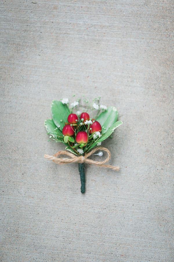 pink-and-gold-rustic-romance-wedding