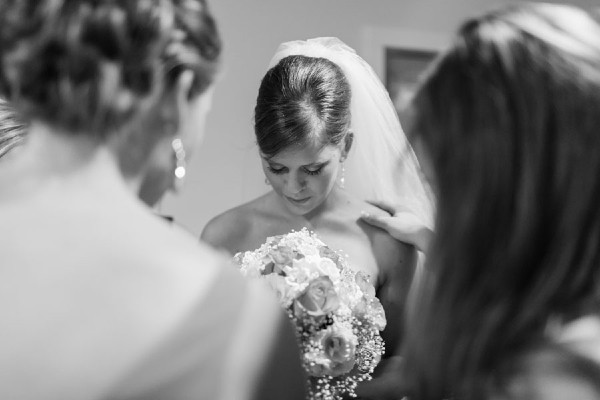 pink-and-gold-rustic-romance-wedding