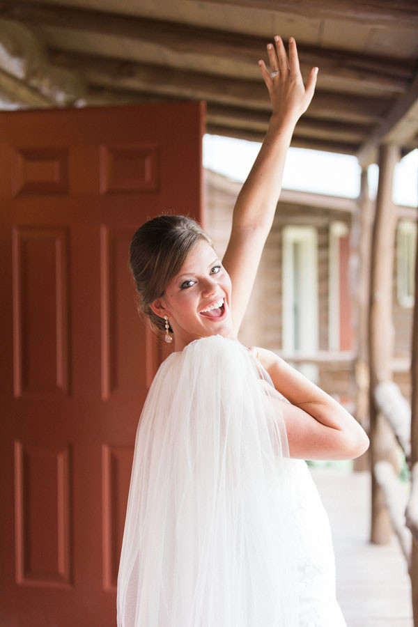 pink-and-gold-rustic-romance-wedding