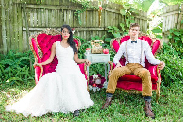 pomegranate-inspired-indie-wedding