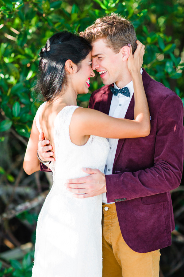 pomegranate-inspired-indie-wedding