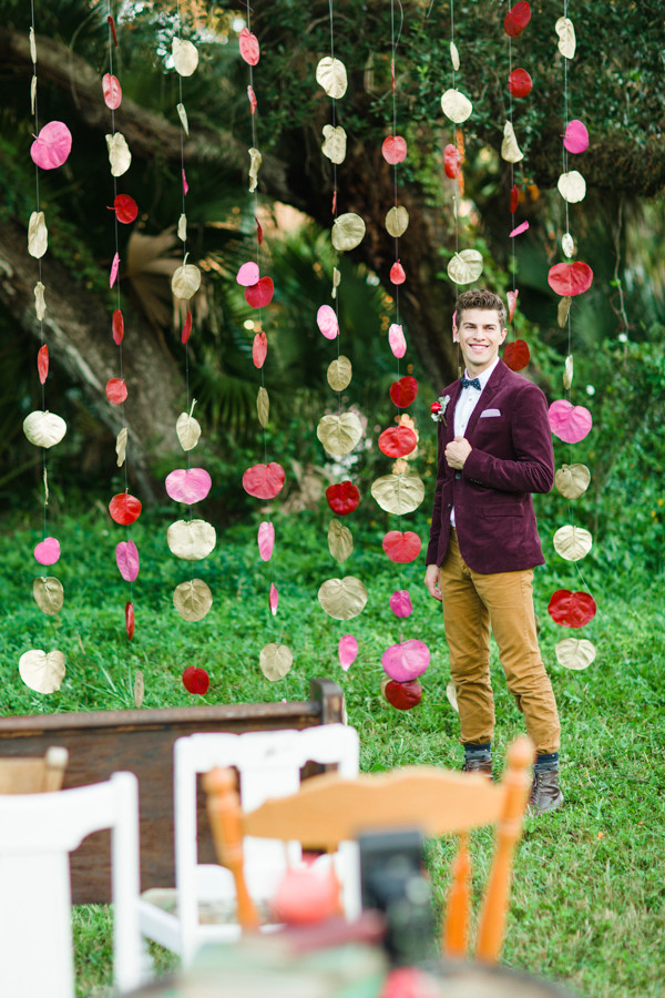 pomegranate-inspired-indie-wedding