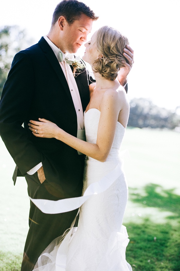 posh-purple-and-green-wedding
