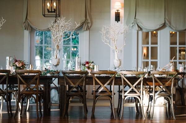 posh-purple-and-green-wedding