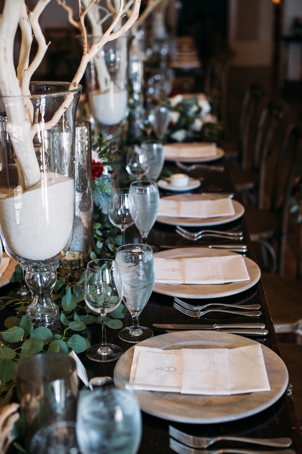 posh-purple-and-green-wedding