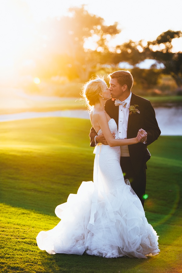 posh-purple-and-green-wedding