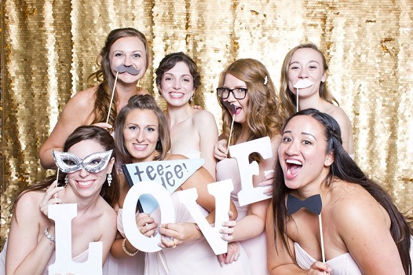pretty-pink-and-gold-wedding-ideas